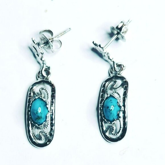 Vintage Silver Tone Faux Turquoise Dangle Earrings Boho - Picture 1 of 4